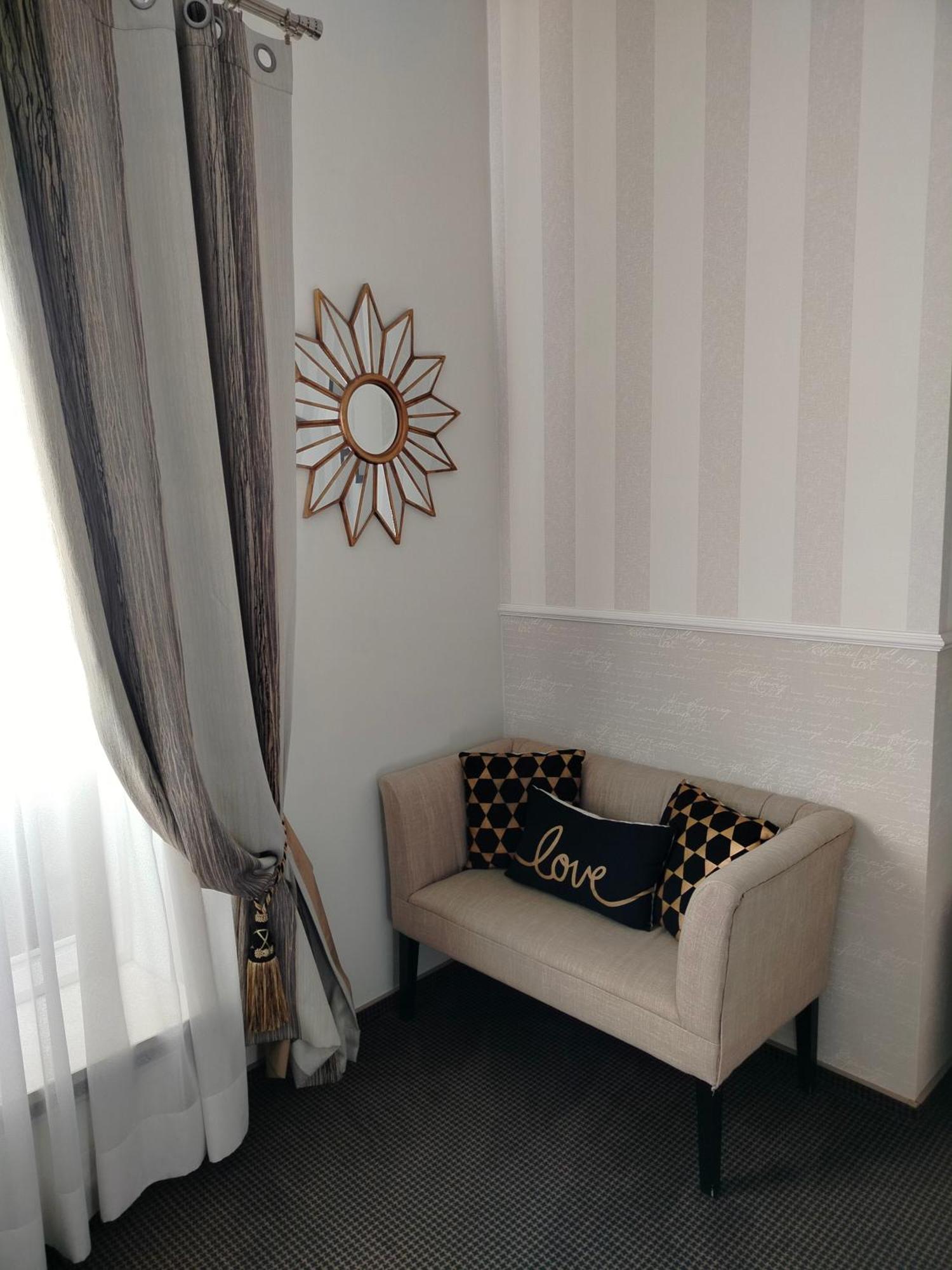 Hotel Sokolowska Airport Modlin นอวือ ดวูร์ มาซอเวียซกี ห้อง รูปภาพ